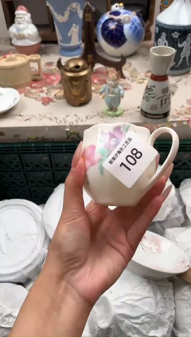 瓷片耶***兔D         108