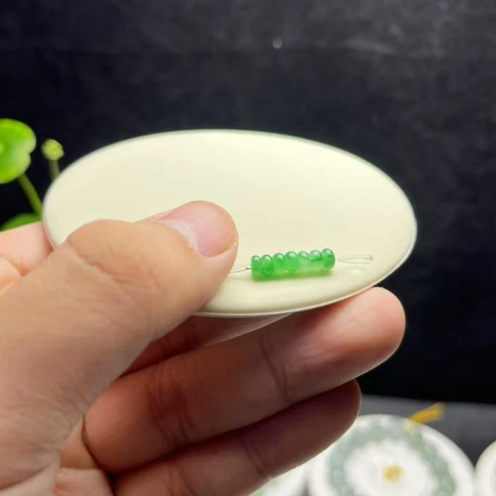 天然缅甸A货翡翠珠子7颗卡位4.5/2.5