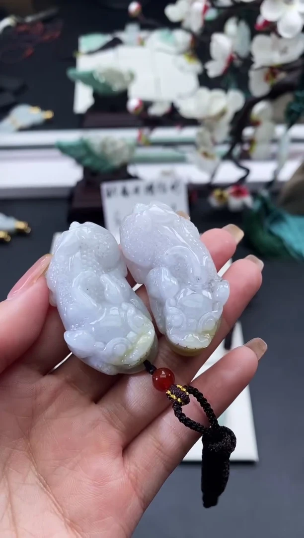 【闪购商品】翡翠吊坠(不含链)未镶嵌天然缅甸翡翠A货