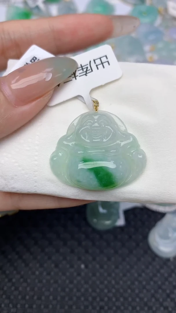 翡翠18K金镶嵌颈饰天然缅甸翡翠a货