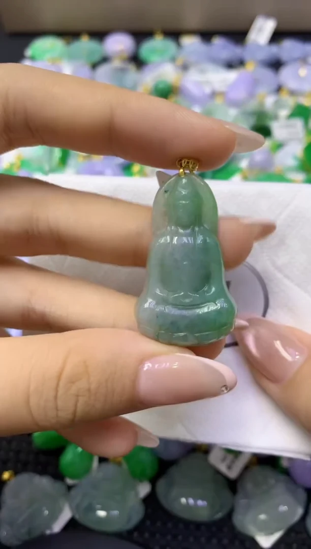 颈饰未镶嵌翡翠天然缅甸翡翠A货