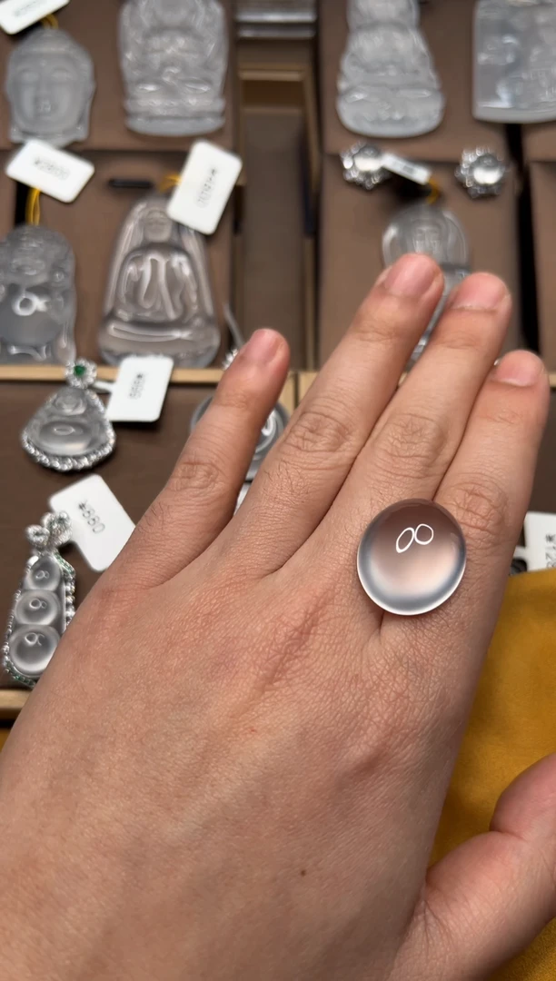 【闪购商品】石英质玉吊坠未镶嵌裸石蛋面