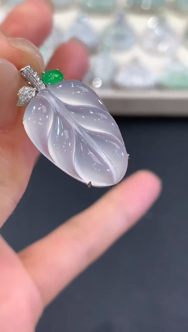 吊坠(不含链)18K金镶嵌翡翠q24