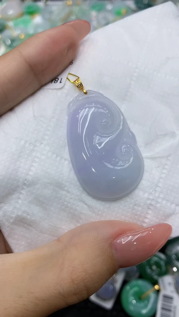 颈饰18K金镶嵌翡翠111111111111