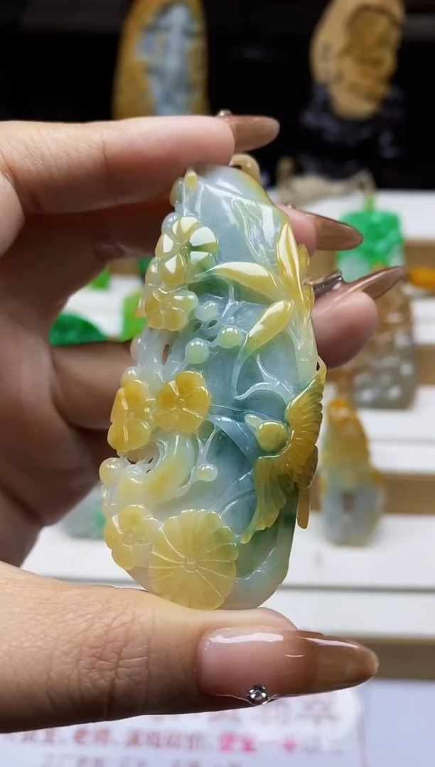 颈饰未镶嵌翡翠翡翠A货