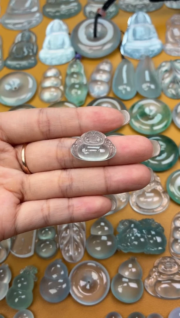 吊坠(不含链)未镶嵌翡翠51 佛公 15 22.3 5.8