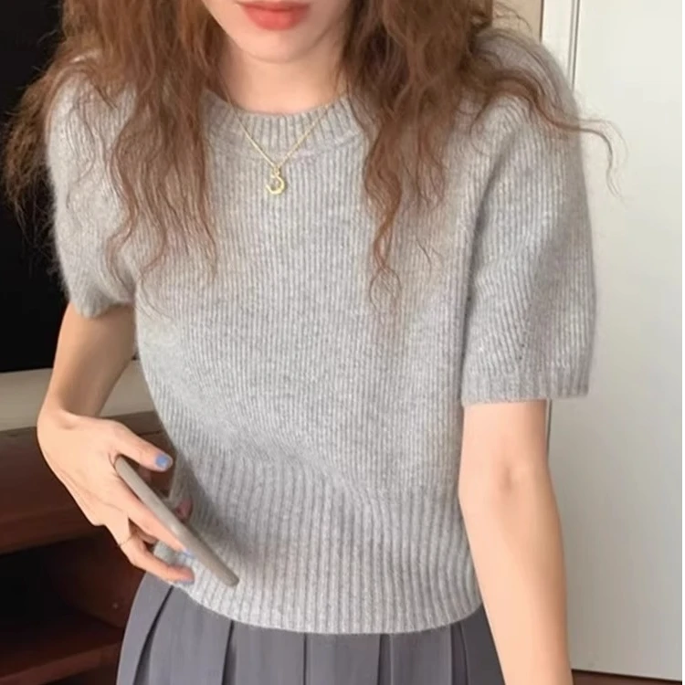 软糯北极绒泡泡袖圆领针织衫T恤女春秋新款宽松显瘦百搭短款上衣