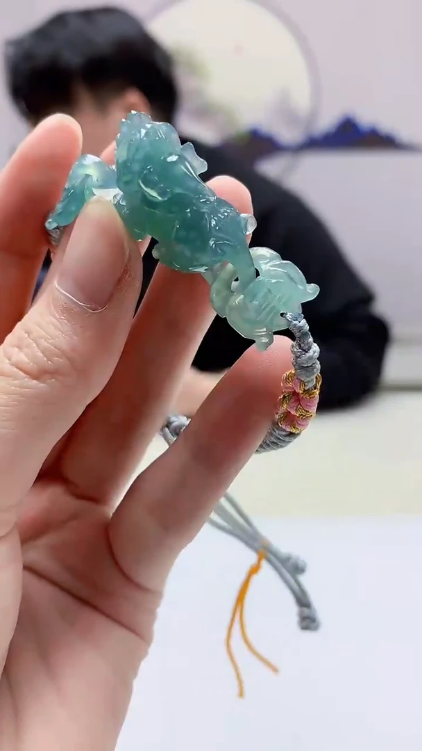 【闪购商品】定制翡翠未镶嵌5060zm-毛货手串38