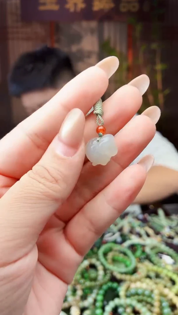 颈饰未镶嵌和田玉多样性发货拍一发一