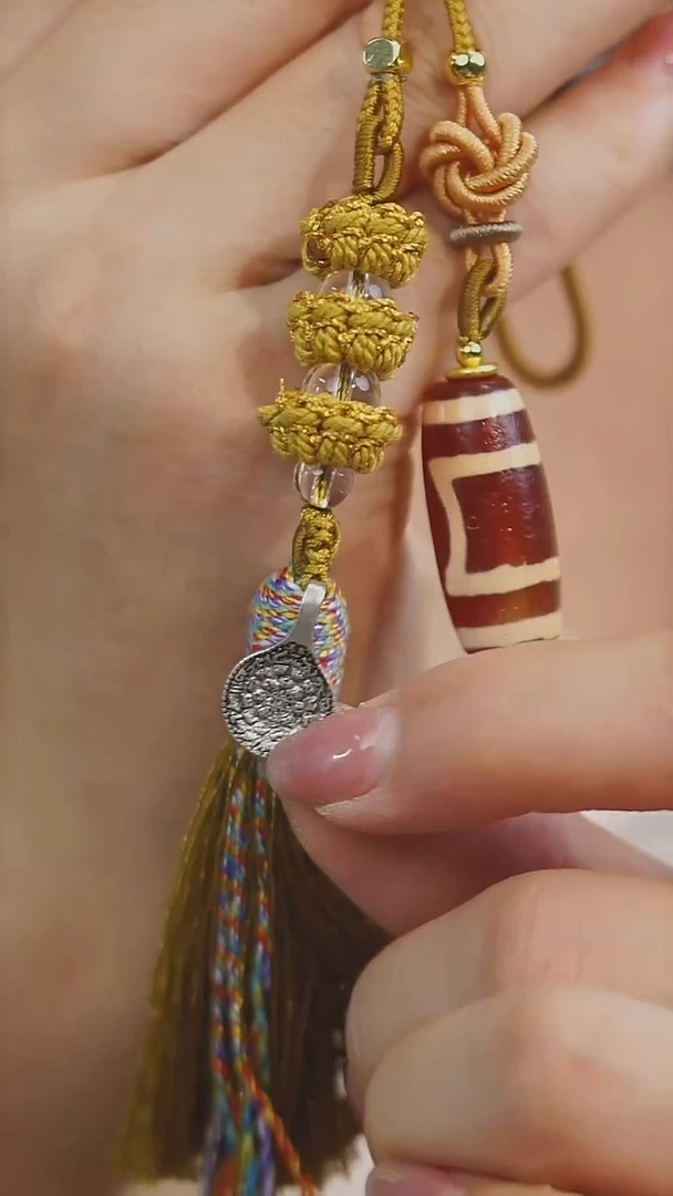 玛瑙/玉髓挂件未镶嵌多样性发其一