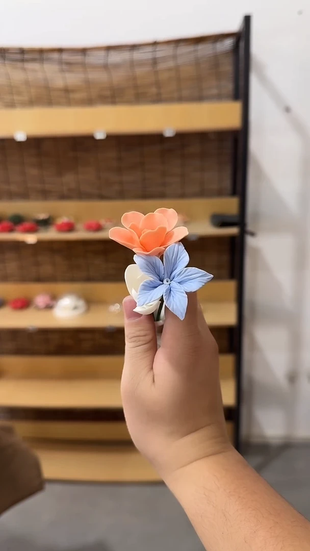 手捏花陶瓷小花*3