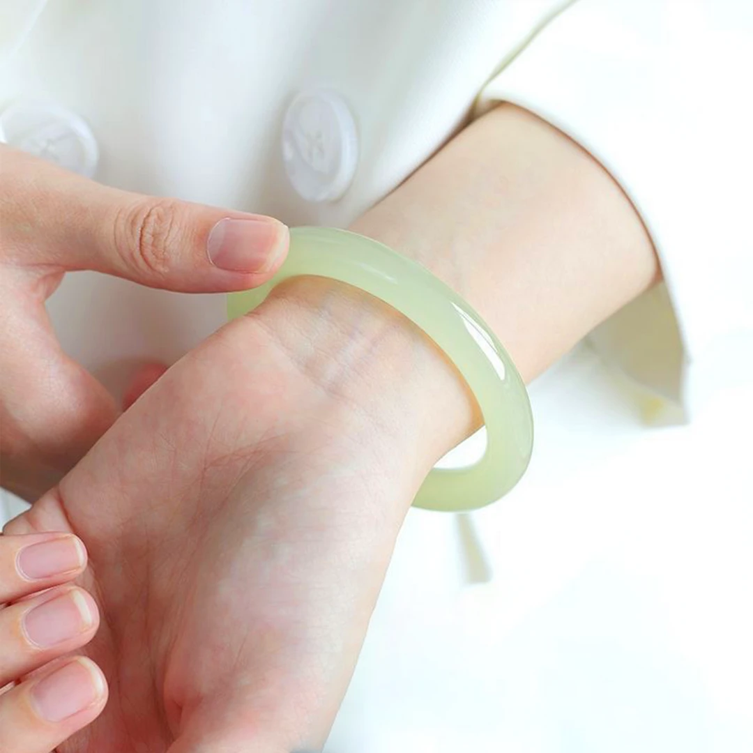 天然玉石晴水底手正圈手镯（多样性发一）