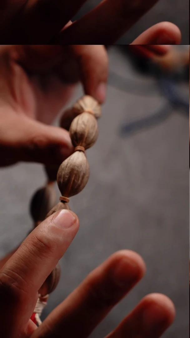 手串/手链橄榄核素霜红四花橄榄核手串