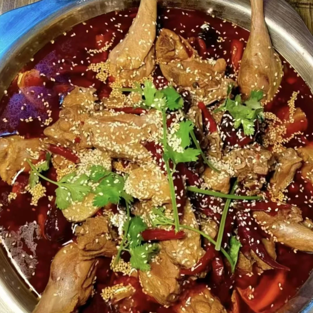 冠县正宗啤酒鸭 鑫聚鸭罐装