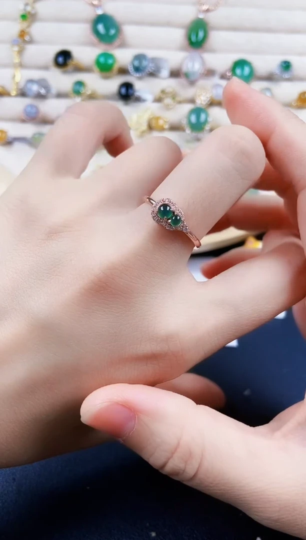 翡翠戒指银S925镶嵌456879