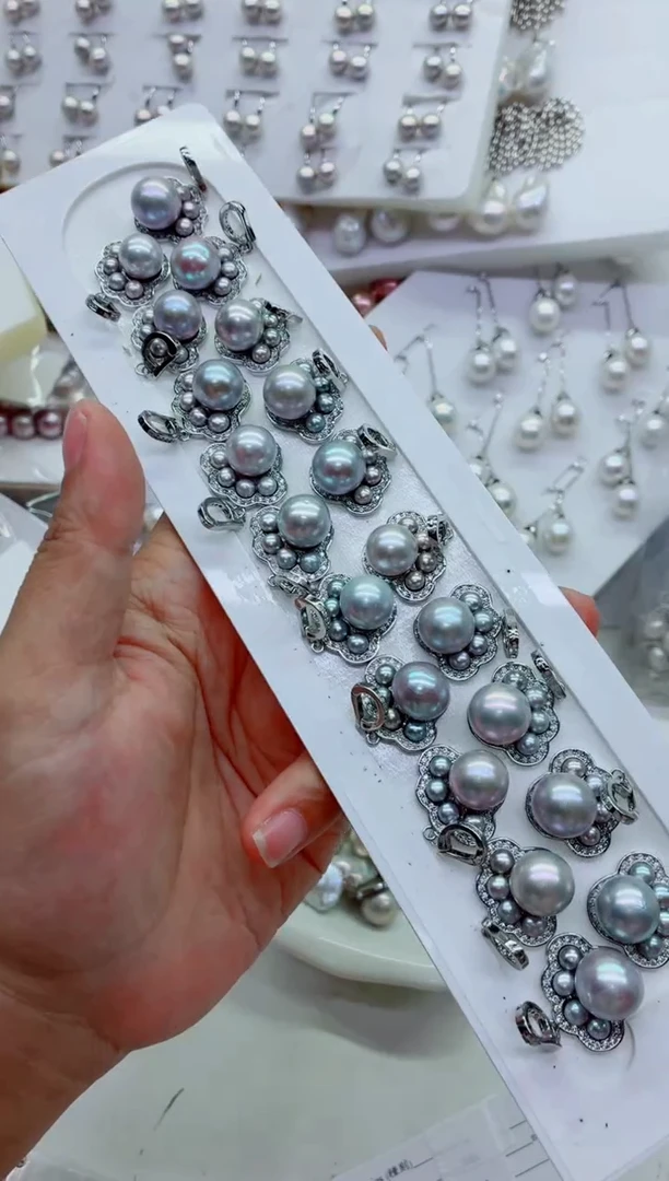 淡水珍珠合金吊坠(不含链)多样性发其一，非无暇