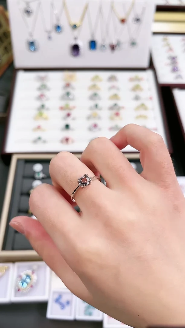 【闪购商品】尖晶石戒指银S925镶嵌A001