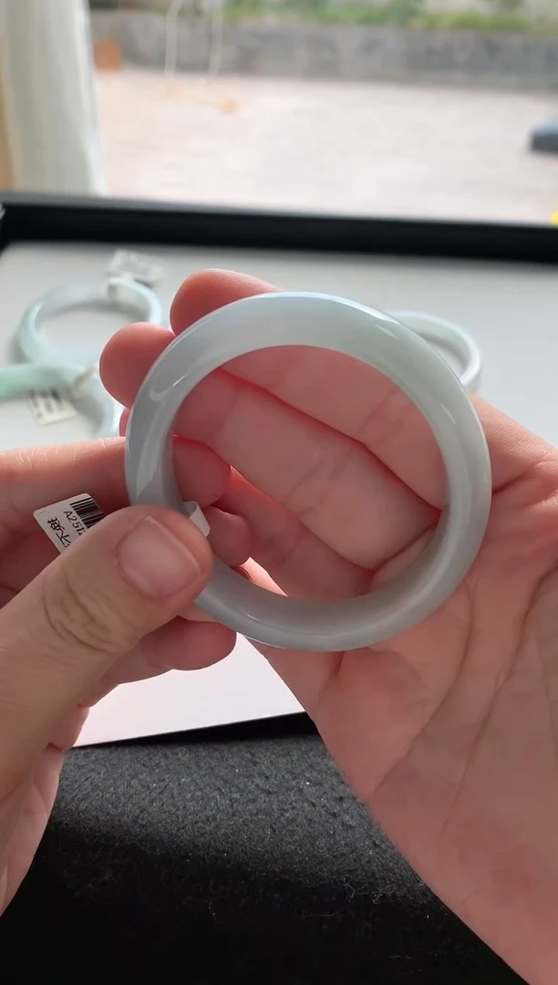 未镶嵌手镯翡翠53.3贵妃买断Y4920