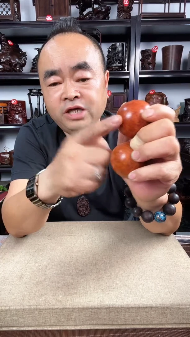 木手球老李红木工艺品