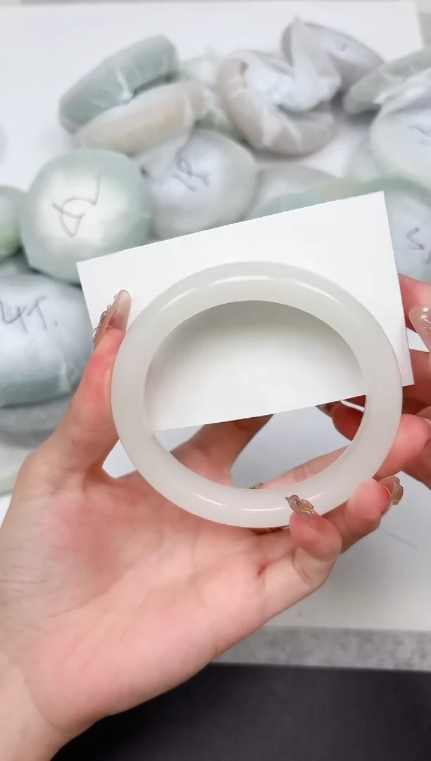 石英质玉手镯未镶嵌186-60.2