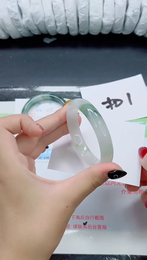 未镶嵌手镯石英质玉029-55