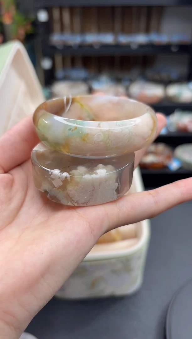 非金属无97(55圈赠送镯心)有花心