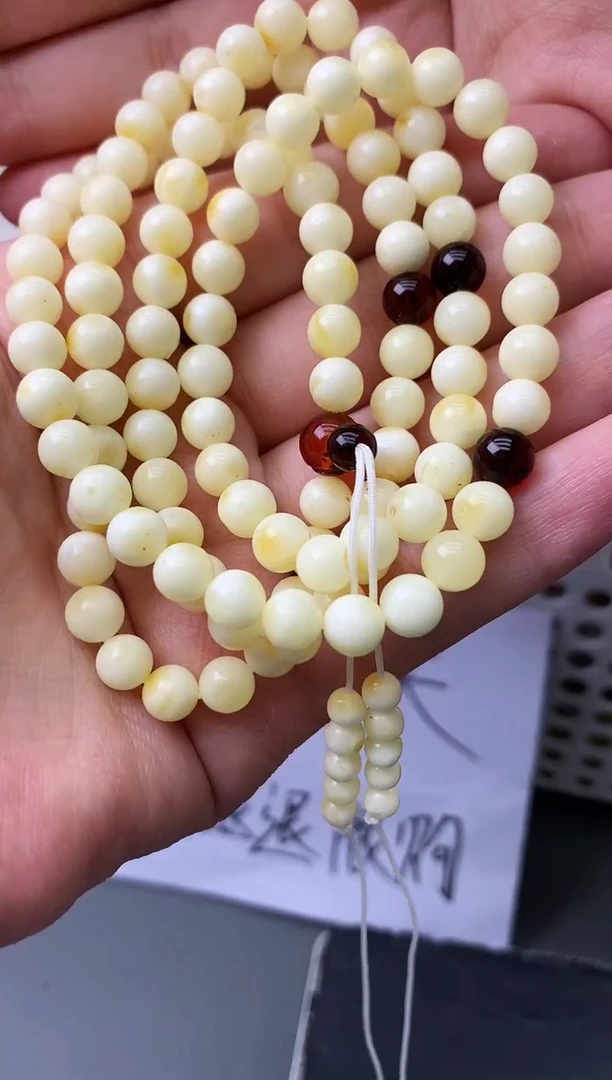 未镶嵌琥珀珠宝奇石19