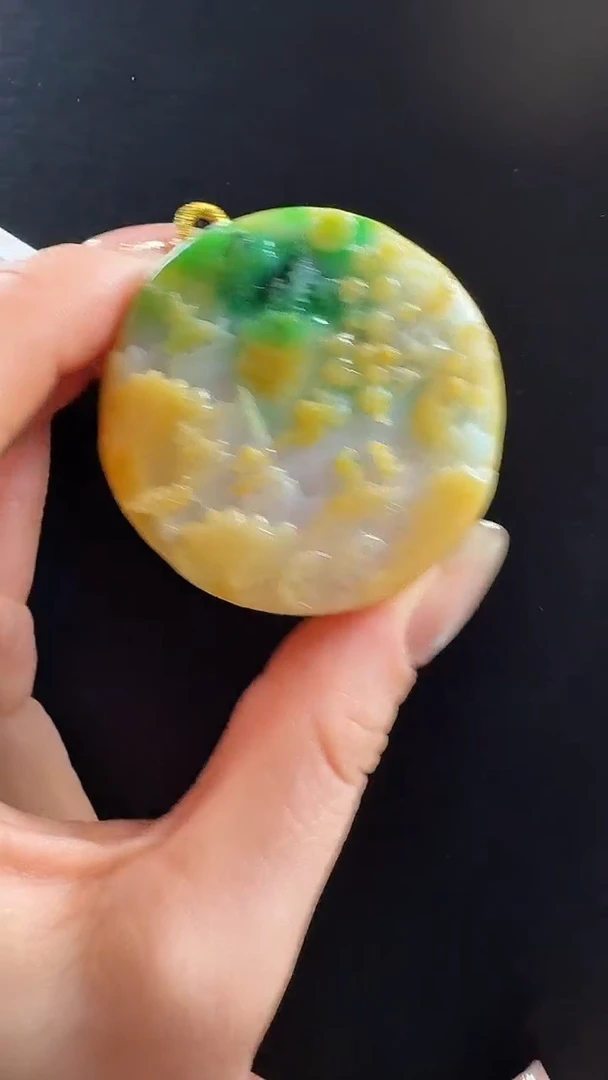 颈饰未镶嵌翡翠山水