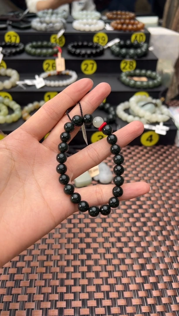 未镶嵌手串和田玉用****5沙枣青子料手串卡8