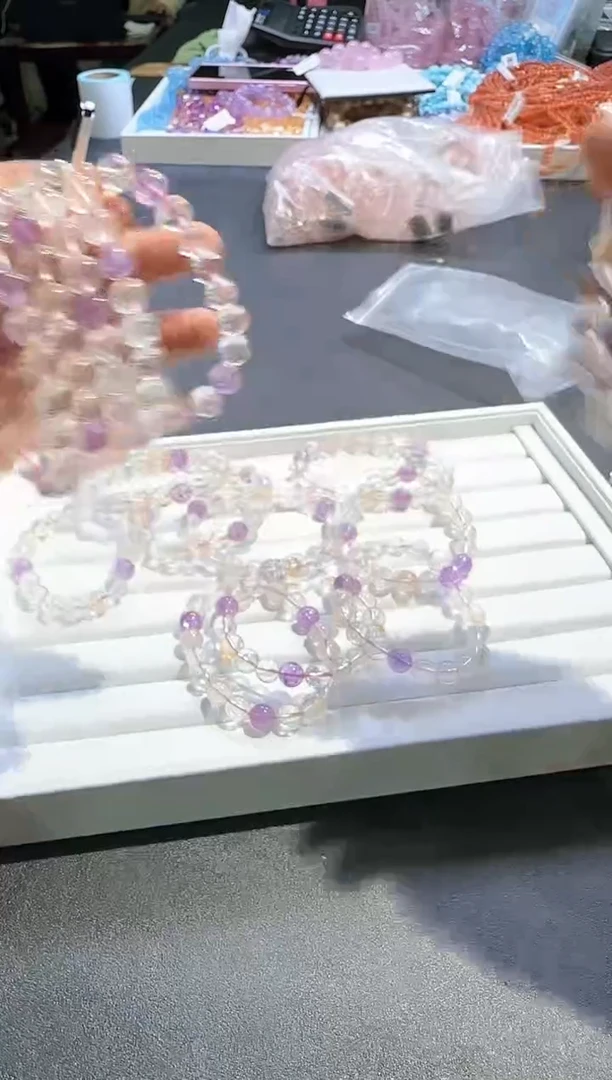 【闪购商品】水晶手串未镶嵌9m多巴胺