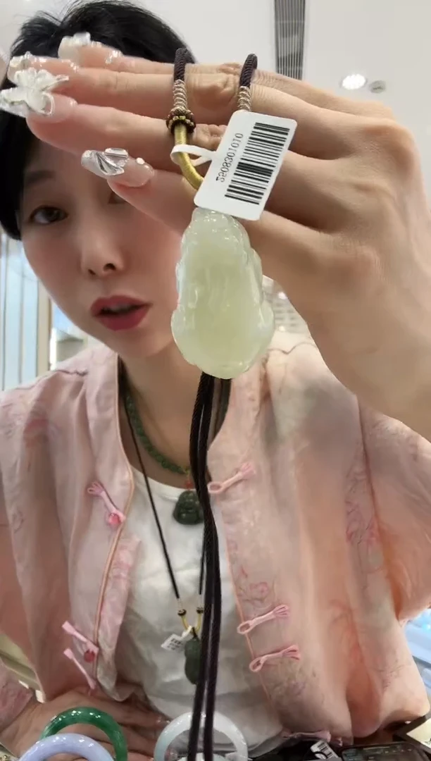 颈饰未镶嵌和田玉木*?36