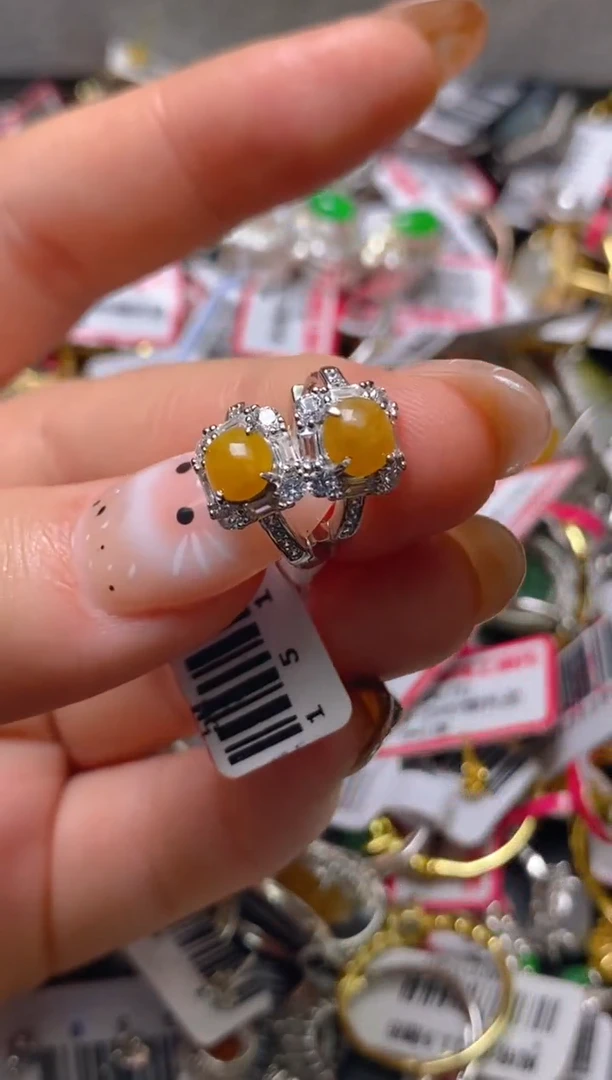 银S925镶嵌戒指翡翠百内无证书