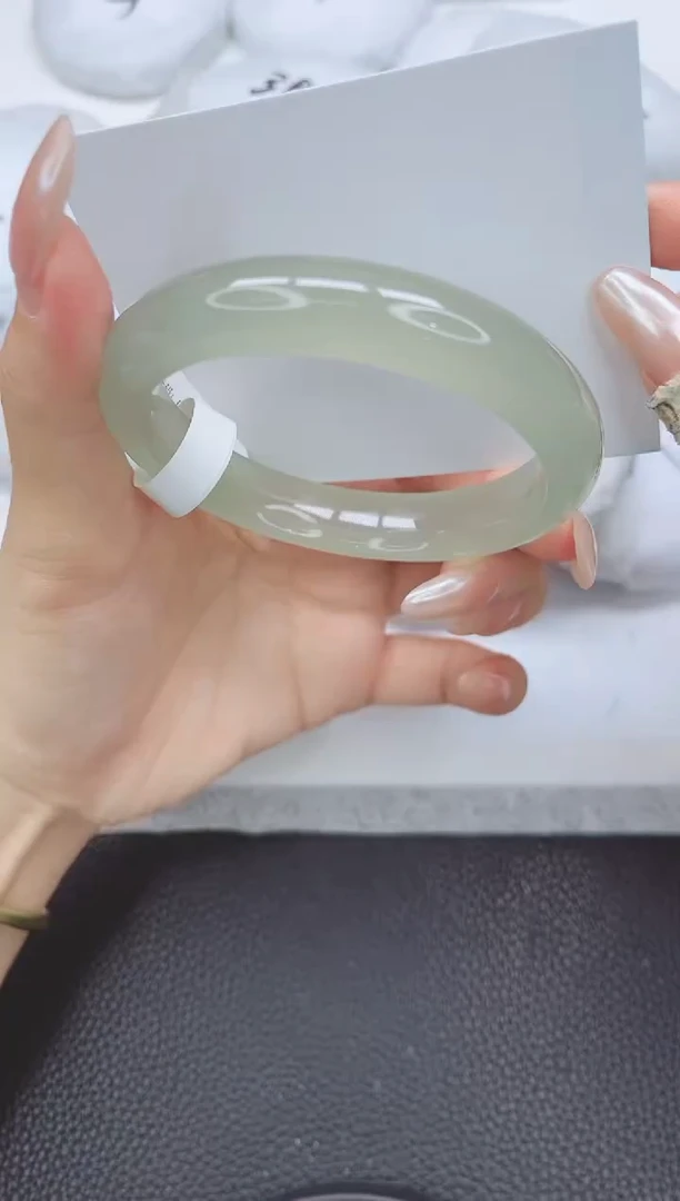 未镶嵌手镯石英质玉112-61.2