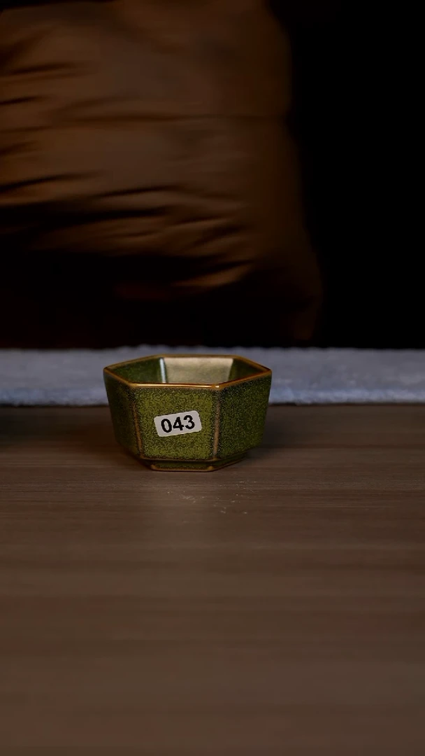 【闪购商品】杯043号茶叶末洒金六方杯