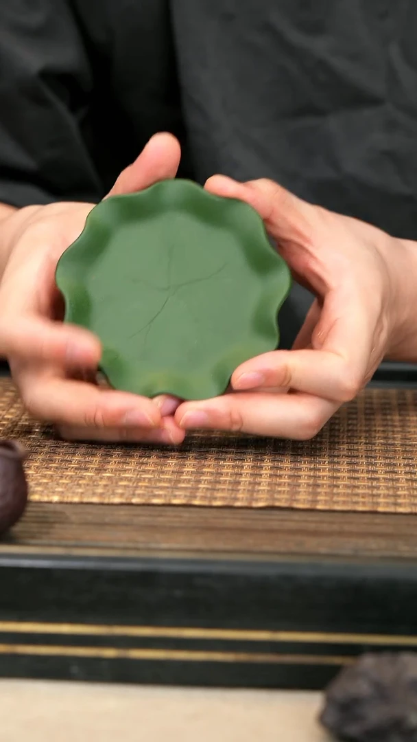 茶壶紫砂6《荷叶杯垫》民国绿