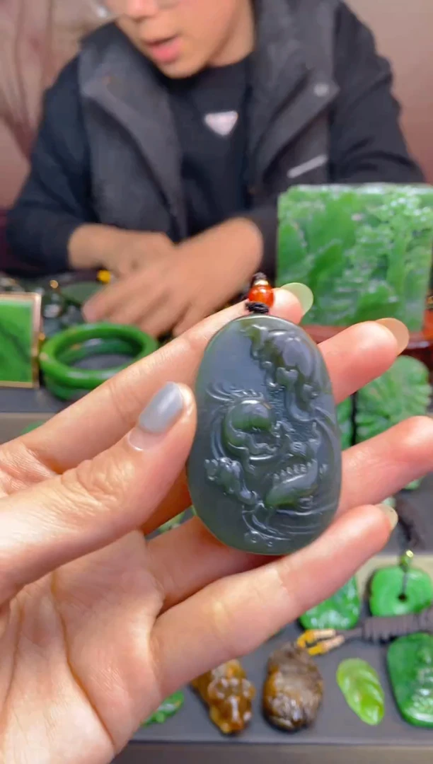 未镶嵌和田玉珠宝半成品1