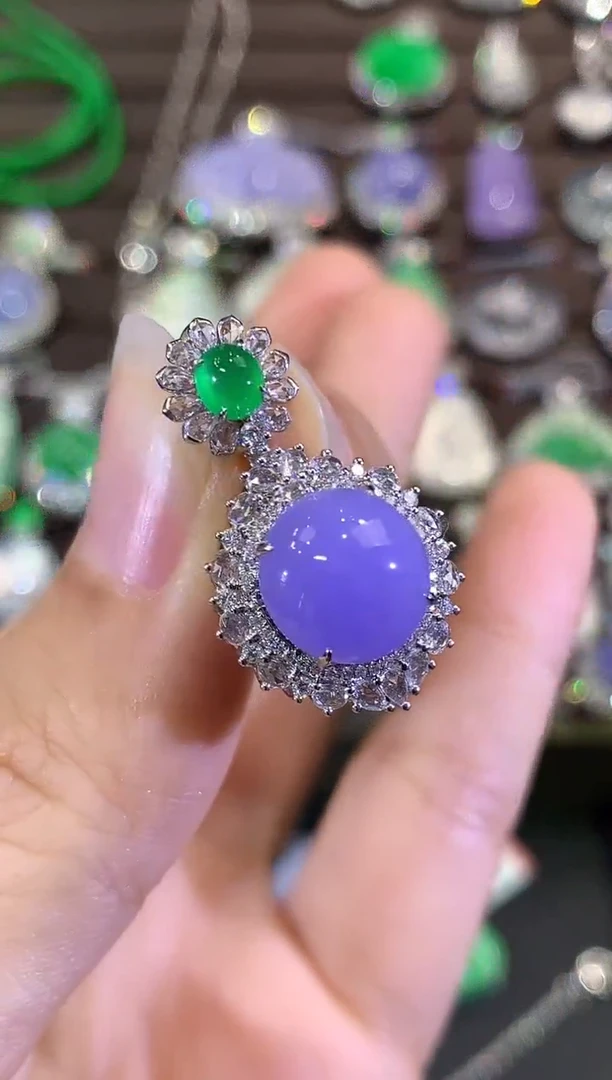 吊坠(不含链)18K金镶嵌翡翠B224紫货有色差