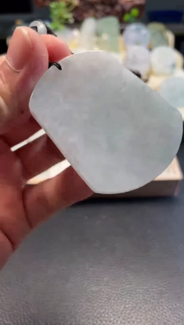 颈饰未镶嵌翡翠11/26/119多样性发其一