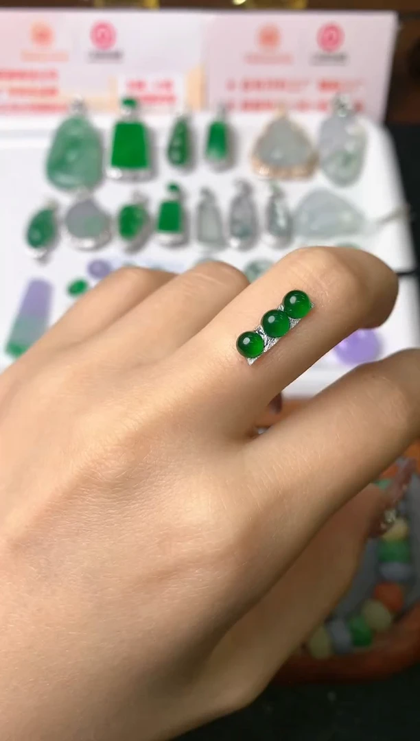 【闪购商品】定制翡翠未镶嵌裸石（镶嵌定制）