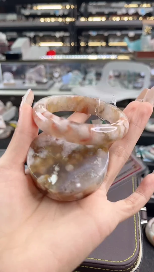 未镶嵌手镯石英质玉58圈口（赠品镯心）6900142