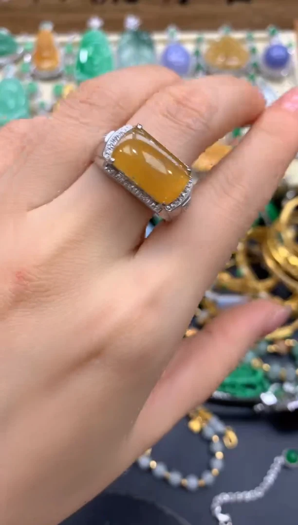 【闪购商品】翡翠戒指18K金镶嵌363-中国好珍宝