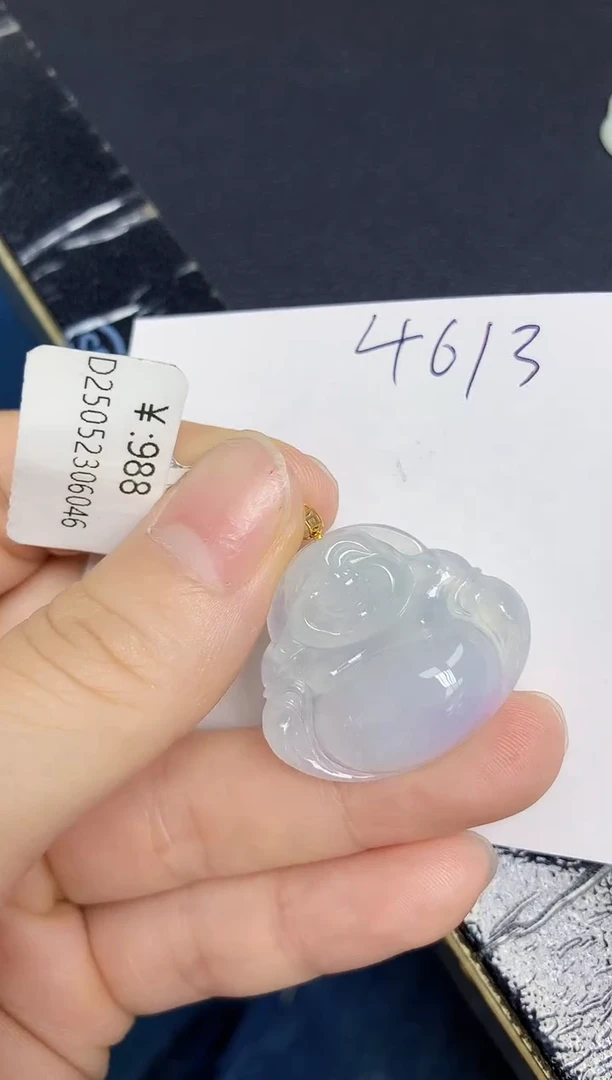 翡翠18K金镶嵌颈饰天然缅甸翡翠A货