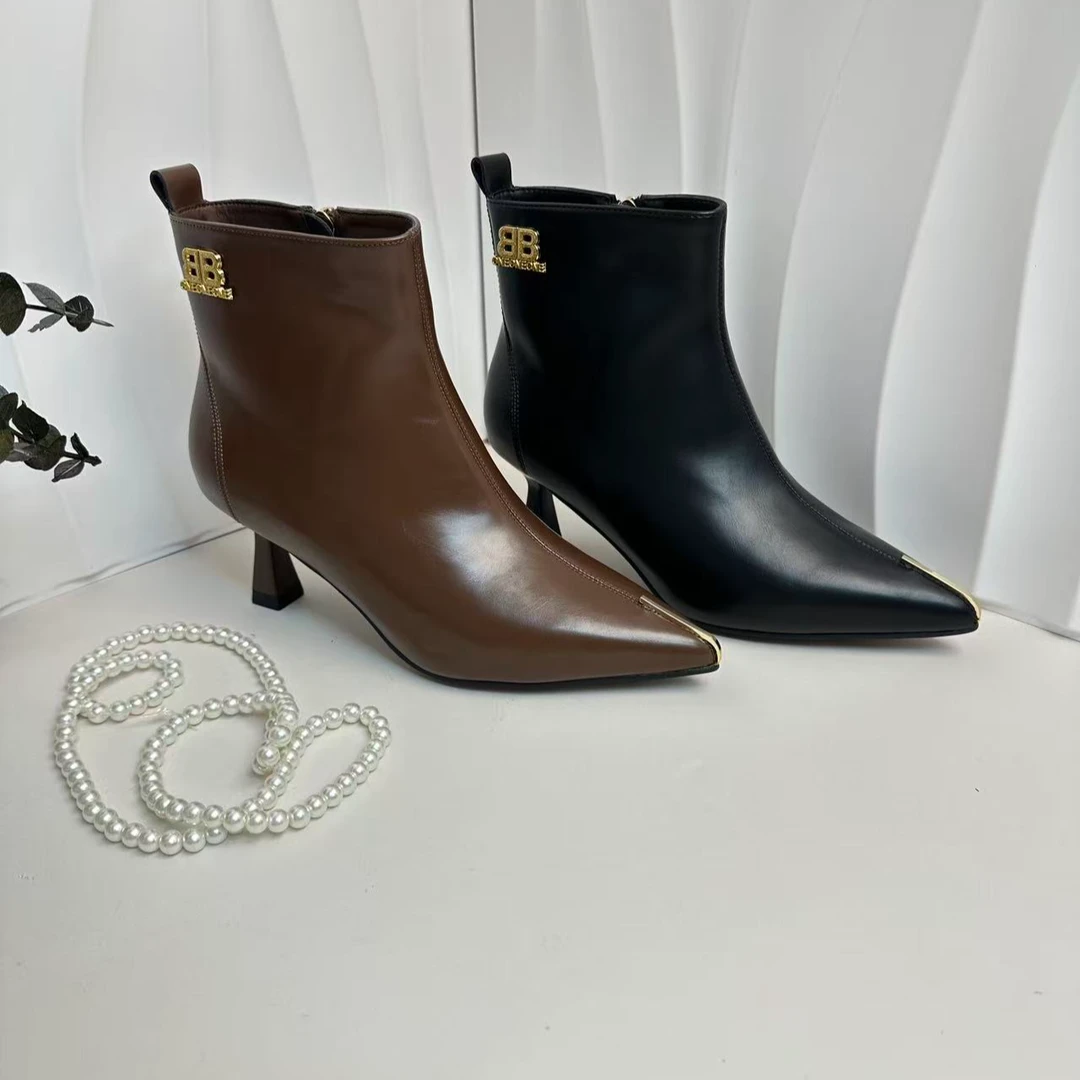 H69395法式冬季秋冬高跟尖头女通勤短靴单里靴子方头简约