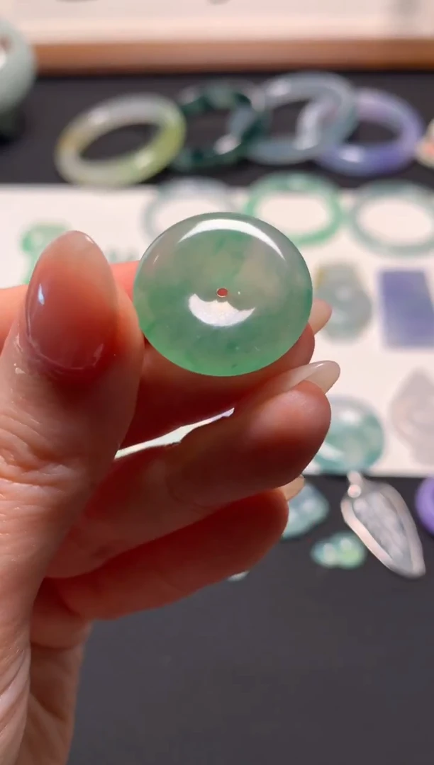 未镶嵌定制翡翠Y****哇 0165268654