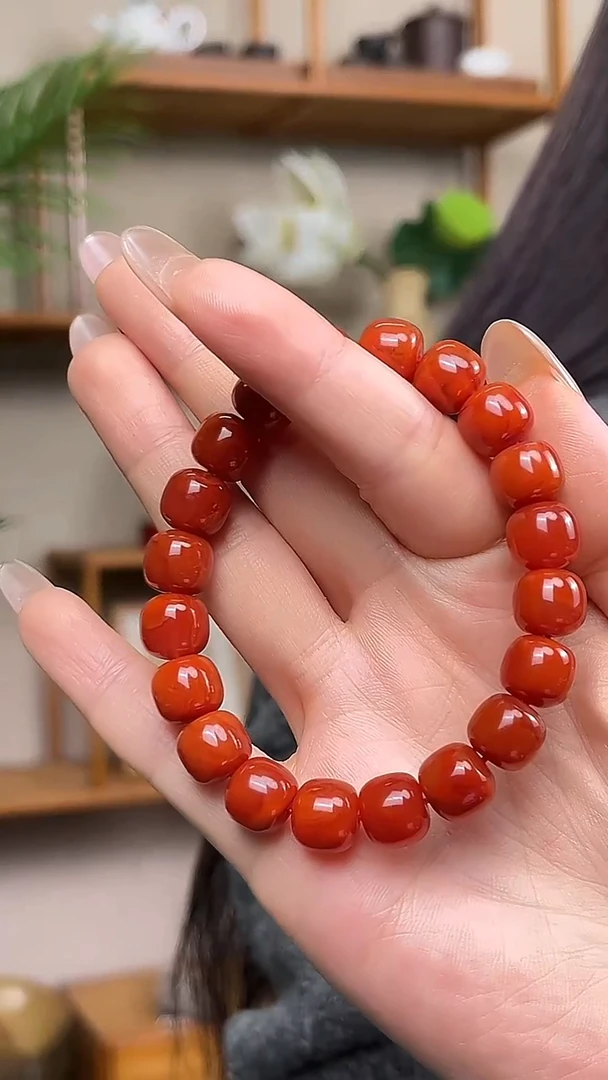 合金手串南红玛瑙辣椒红老型珠手串