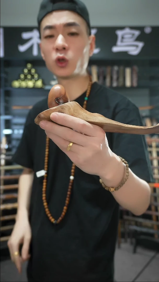 木手作木制雕刻品