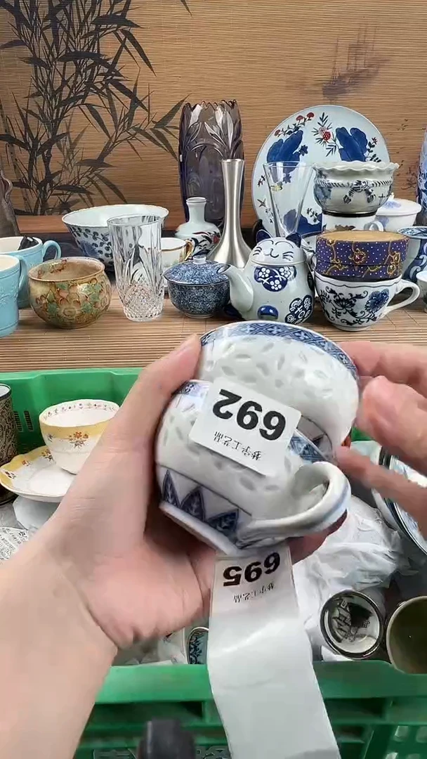 瓷片意*瓷片           692