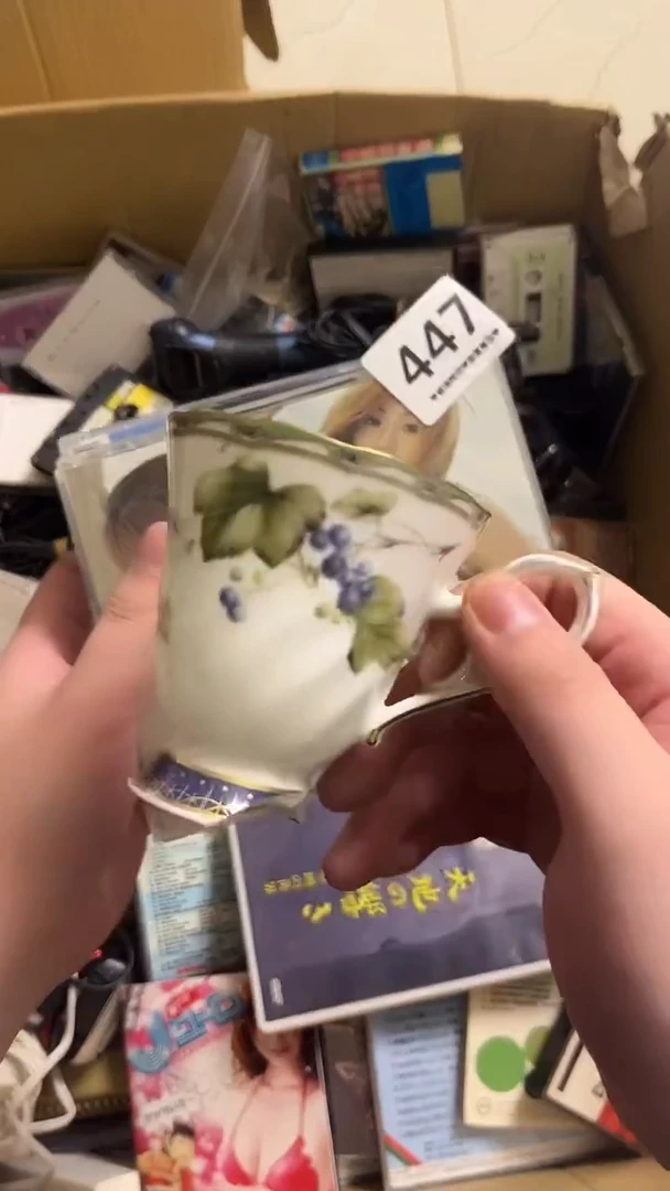 瓷片冧447..........