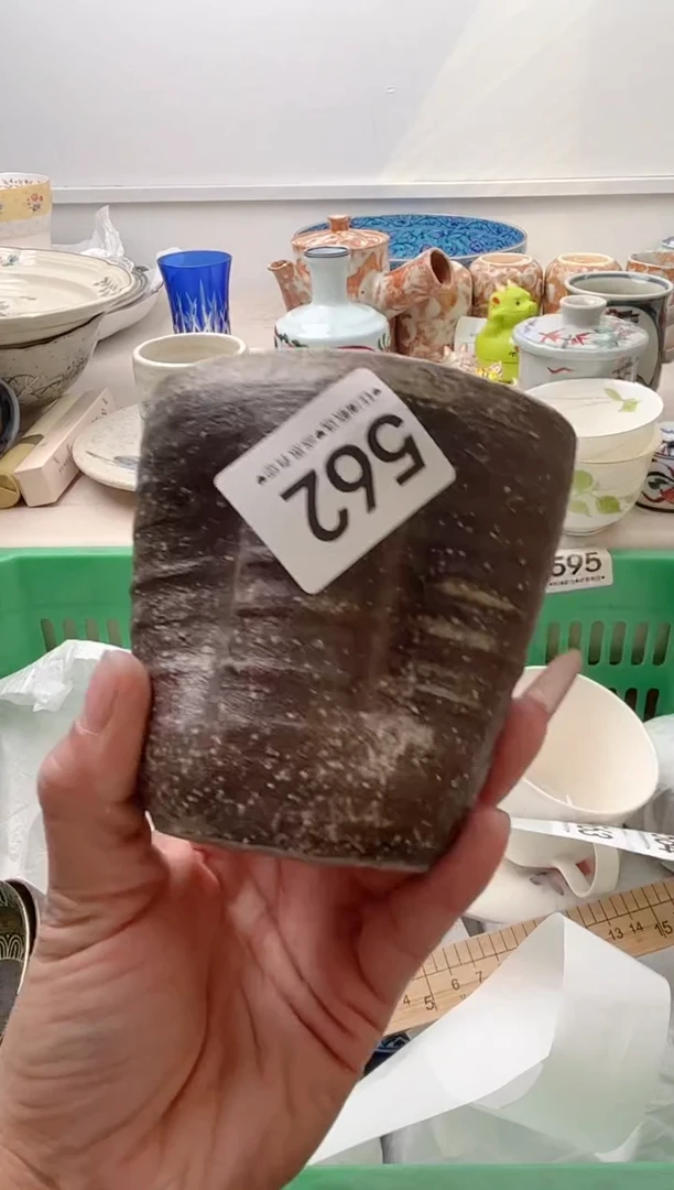 瓷片L***y     562