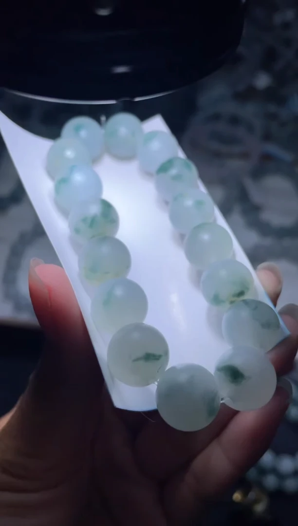 未镶嵌定制翡翠天然缅甸翡翠手串36